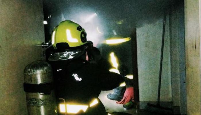 One injured in house fire in Seeb