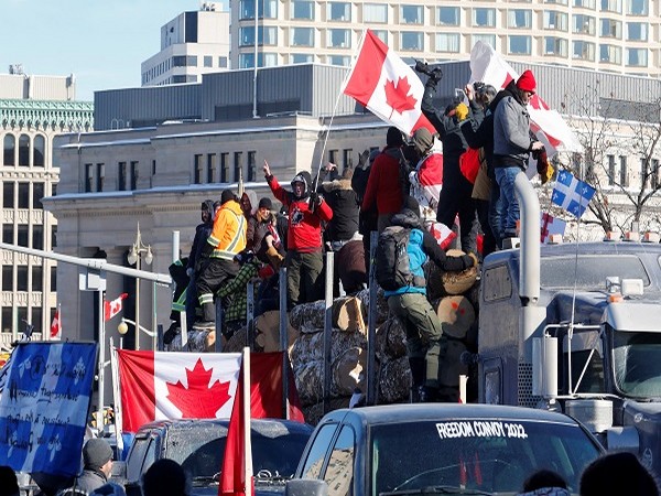 Canadian Prime Minister Justin Trudeau  moved to secret location as anti-COVID rules protests flare-up