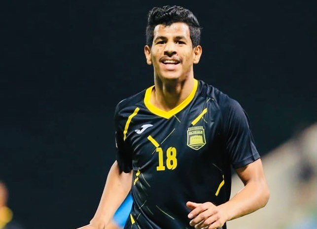 لاعب المنتخب الوطني عصام الصبحي ينتقل رسمياً إلى نادي الأخدود السعودي