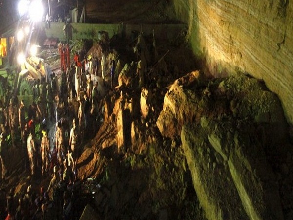 5-year-old Moroccan boy trapped in well for four days passes away after rescue