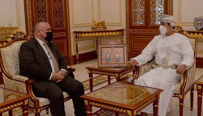 Minister of the Royal Office receives Iraqi Ambassador