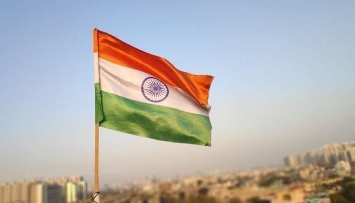 الهند: أكثر من 50 ألف إصابة و 800 وفاة جديدة بكورونا