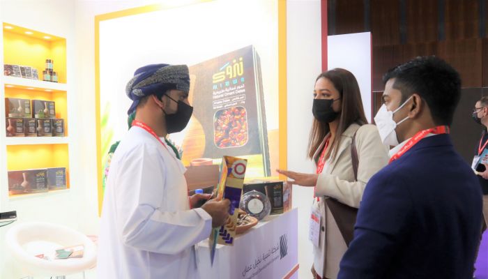 سلطنة عمان تبدأ مشاركتها في معرض الخليج للأغذية (جلفود) بدولة الإمارات