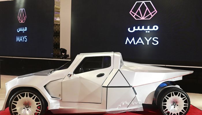 شركة ميس تدشن سيارتها الكهربائية عمانية الابتكار