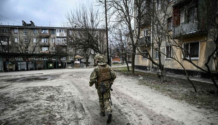 مدينة ’خاركيف’ الأوكرانية تشهد قتالًا في الشوارع
