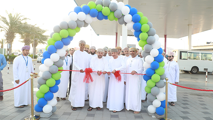 Oman Oil opens first-of-its-kind mega service station at SQU