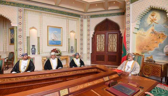 His Majesty presides over cabinet meeting