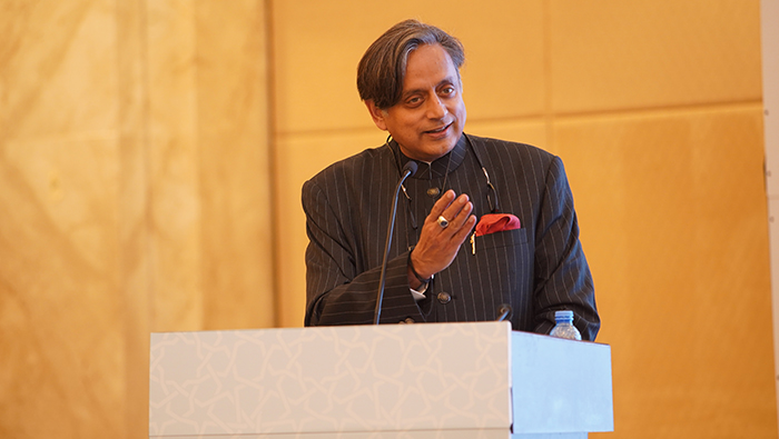 Bowled over by Oman’s beauty, India’s Shashi Tharoor hopes to visit Salalah