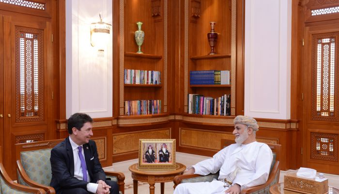 رئيس مجلس الدولة يستقبل رئيس مجموعة الصداقة البرلمانية’ بين فرنسا ودول الخليج