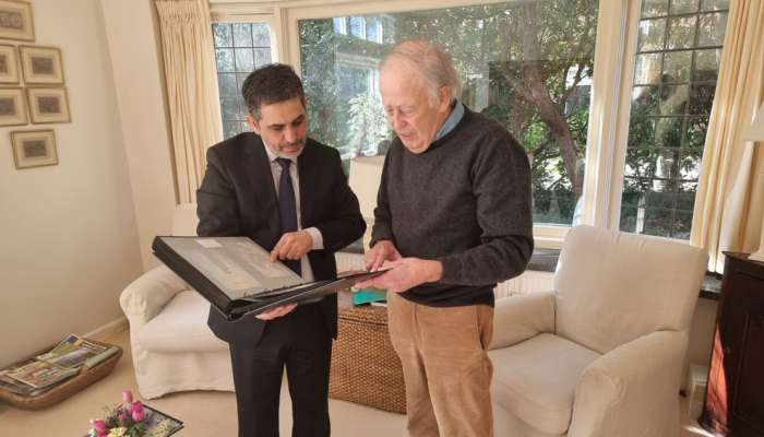 Dutch photographer's work documents beginning of Omani renaissance