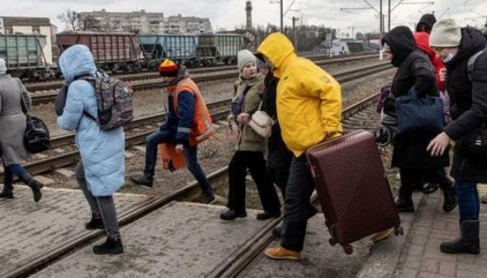 أوكرانيا تُخطط لفتح ثلاثة ممرات لخروج المدنيين من سومي