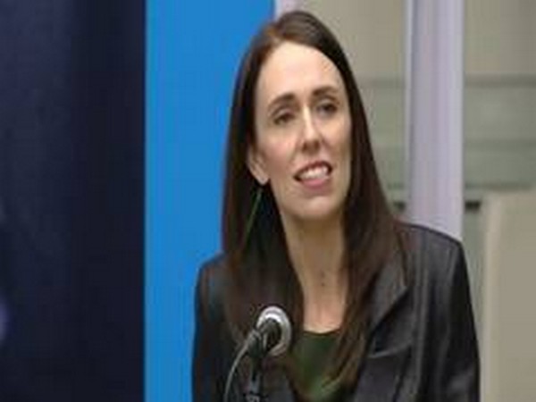 COVID-19:New Zealand reopens its borders for tourists, other travellers