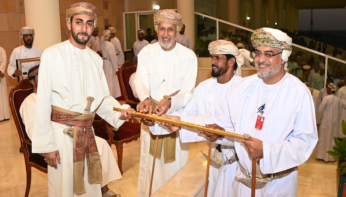Sayyid Theyazin crowns winners of  ‘2022 Association Sword Race’
