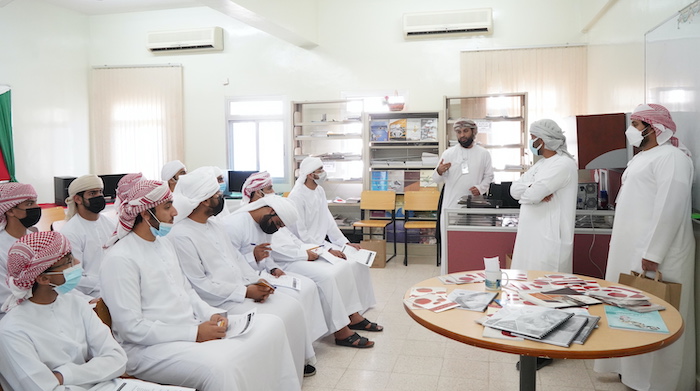 University of Buraimi organises visits to schools in Al Buraimi Governorate