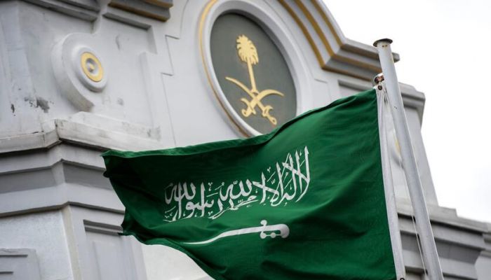 السعودية تُخلي مسؤوليتها من أي نقص في إمدادات النفط في ظل الهجمات