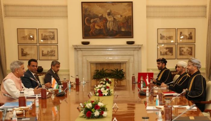 سلطنة عمان تجري جلسة مشاورات سياسية مع الهند