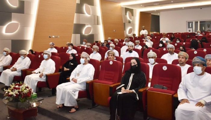 «التربية» تكرّم أكثر من 20 معلمًا ومعلمةً المتميزين في منصات التعلم الرقمي الإلكتروني