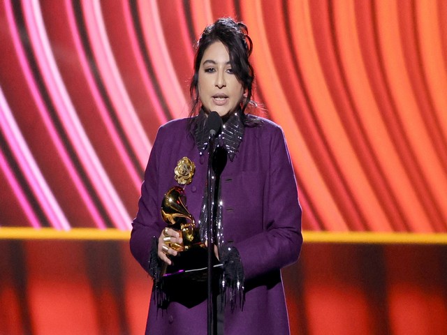 Aftab becomes first Pakistani woman to win Grammy