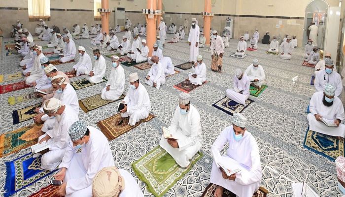 خطبة الجمعة بعنوان (لن تنالوا البر حتى تنفقوا مما تحبون)