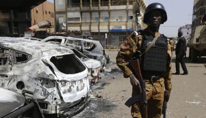 عشرة قتلى بهجوم على موقع عسكري شمال بوركينا فاسو