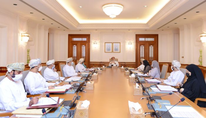 مكتب مجلس الدولة يناقش دراستي «تمكين المعلم» و«المؤسسات التقنية الناشئة»