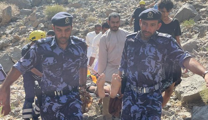 Expat rescued after fall in North Al Sharqiyah
