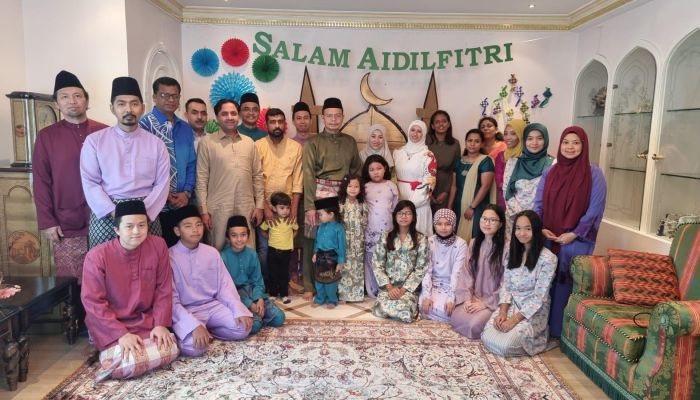 السفير الماليزي في مسقط ينظم فعالية "البيت المفتوح" احتفالا بعيد الفطر