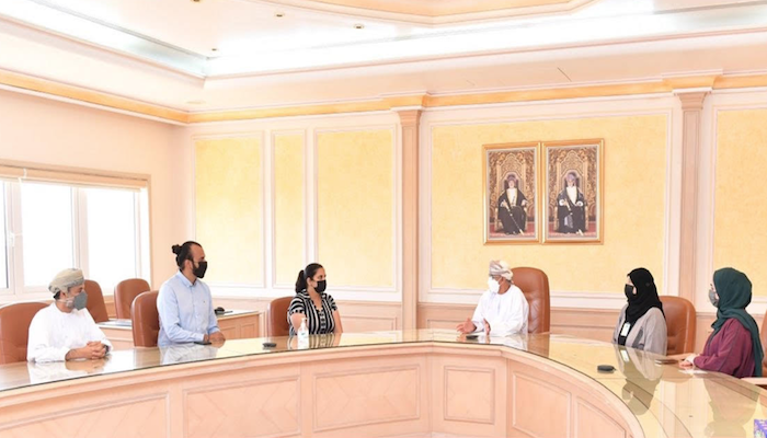 Oman's Health Minister meets family of organ donor