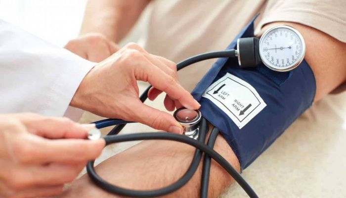 خطوات سهلة لحياة أكثر صحة لمرضى ارتفاع ضغط الدم