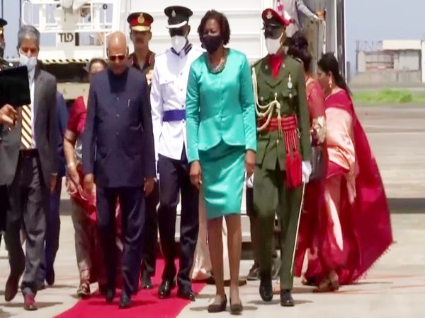 President Kovind arrives in Saint Vincent and the Grenadines, receives Guard of Honour