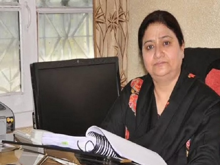 Prof Nilofar Khan appointed as Kashmir University's first woman Vice-Chancellor