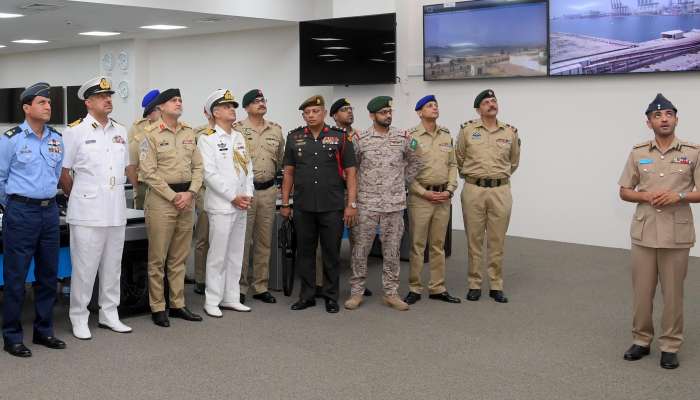 Pakistani delegation from National Defence University visits Oman