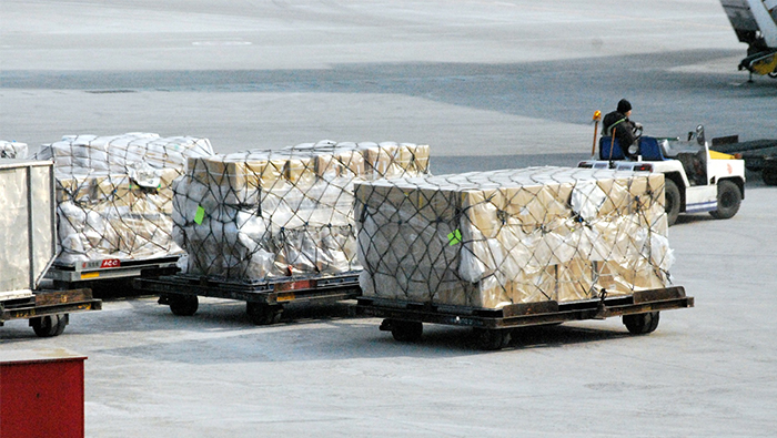 Middle Eastern carriers see 11.9% fall in April cargo volumes