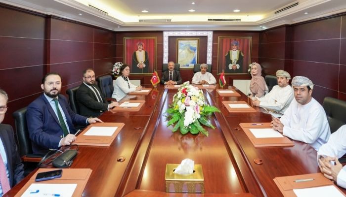 سلطنة عُمان وتركيا تعقدان جلسة مباحثات رسمية في مجال الوثائق والمحفوظات