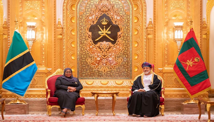 His Majesty hosts President of Tanzania at Al Alam Palace