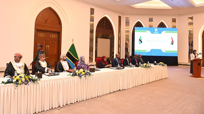 President of Tanzania meets Omani, Tanzanian businessmen