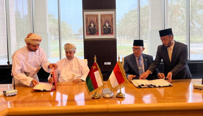 اتفاقية عمانية إندونيسية تُمكن شركات الطيران من تشغيل 7 رحلات جوية بين البلدين