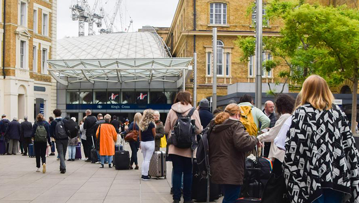 UK rail workers stage biggest strike in 30 years