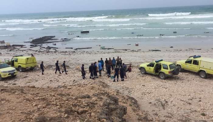2 dead, 3 injured as boat sinks in Oman