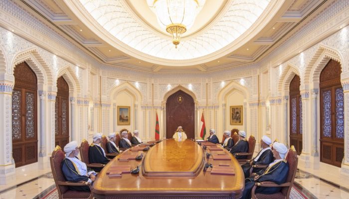 جلالة السلطان يترأس اجتمـاع المجلس الأعلى للقضاء بقصر البركـة العـامر