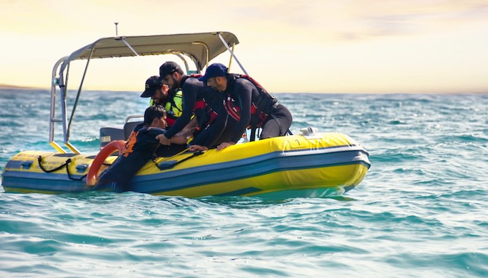 Three fishermen rescued off coast of Muscat