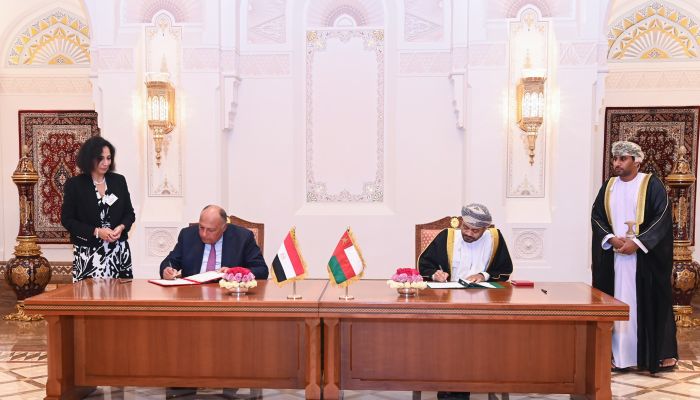 سلطنة عمان ومصر توقعان اتفاقيات ومذكرات تفاهم