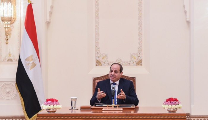 Egyptian President offers opportunities to Omani businessmen for investments