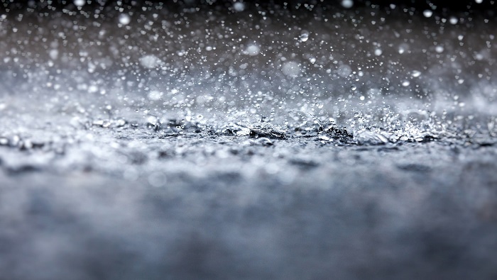 Oman's governorates witness rainfall