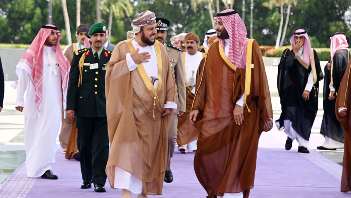 Sayyid Asa'ad arrives in Saudi Arabia, meets HRH Crown Prince