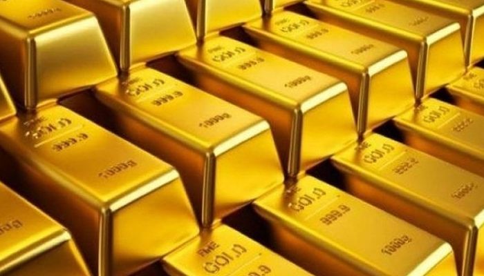 الذهب يقترب من أدنى مستوى له في عام