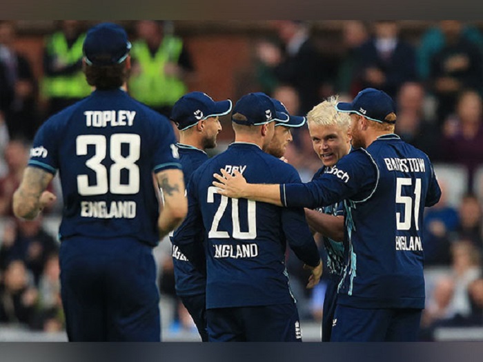 England bowling attack crushes South Africa by 118 runs, series level at 1-1