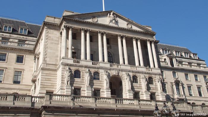 UK central bank raises interest rate, warns of recession