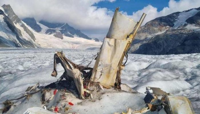 العثور على حطام طائرة سقطت قبل 54 عامًا في جبال الألب