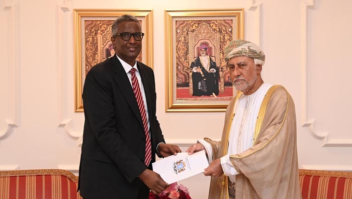 HM the Sultan receives written message from Somali President